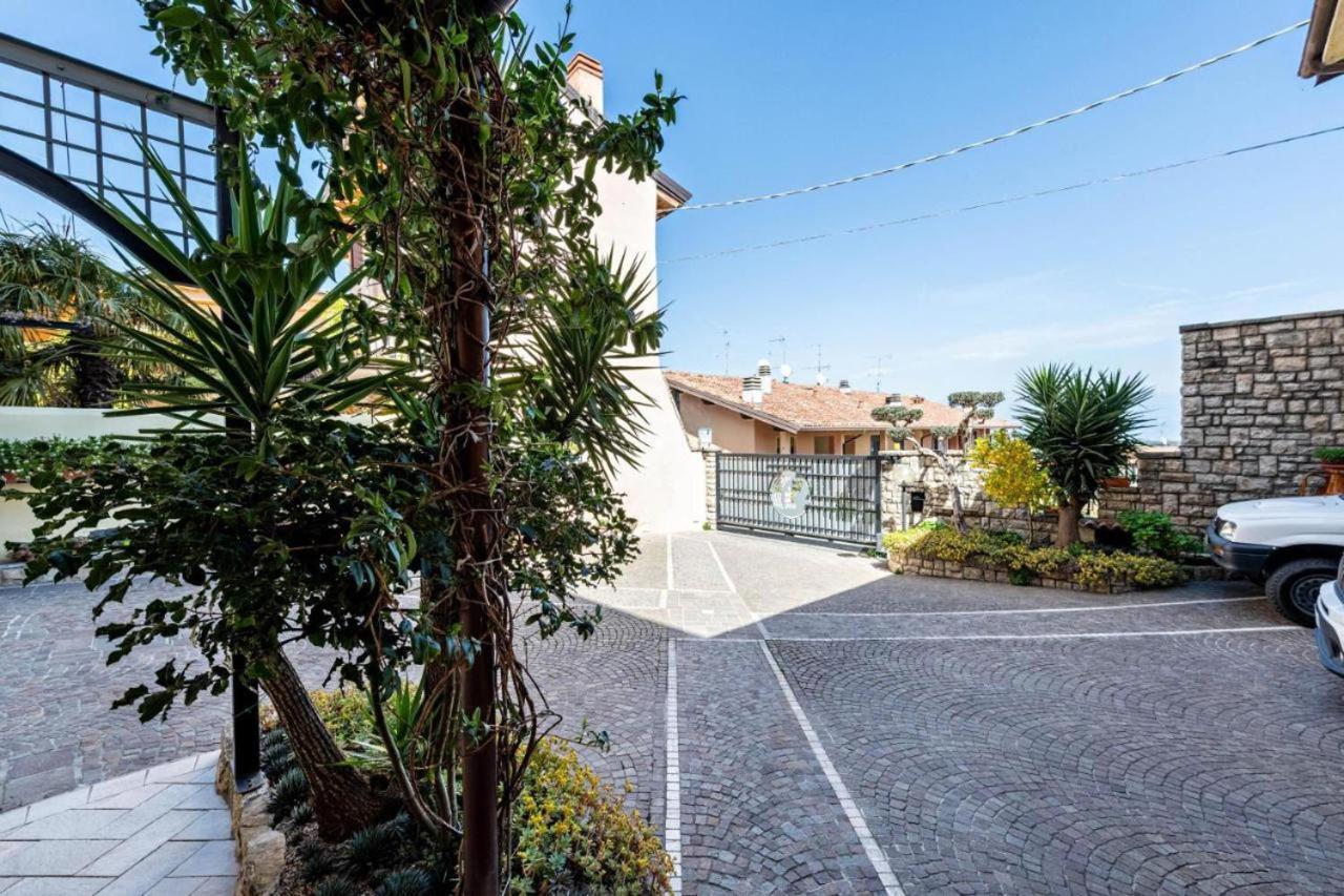 Casa Vacanze Baccolo Polpenazze del Garda Exterior photo