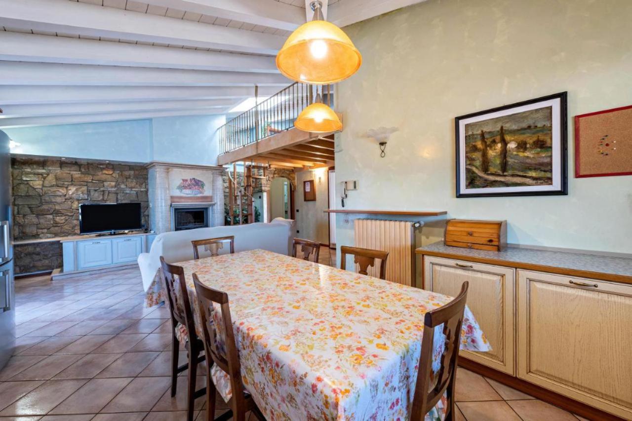 Casa Vacanze Baccolo Polpenazze del Garda Exterior photo